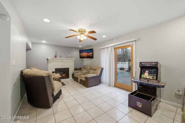 2 Pioneer Drive, Howell, NJ 07731