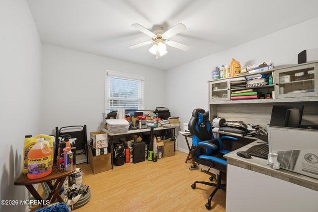 2 Pioneer Drive, Howell, NJ 07731