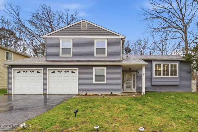 2 Pioneer Drive, Howell, NJ 07731