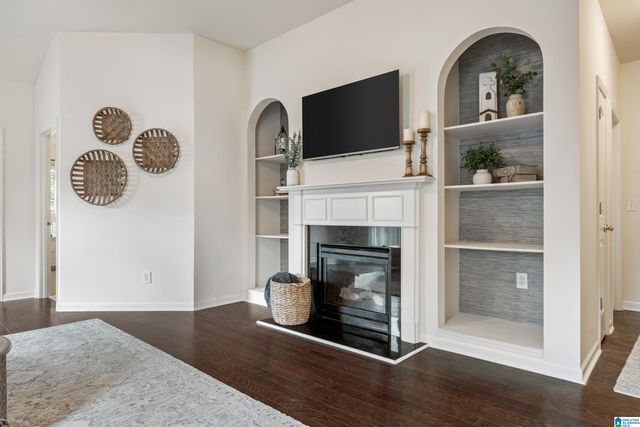 351 GLEN CROSS WAY, Trussville, AL 35173