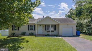 7 CEDAR HILL DR, West Creek, NJ 08092