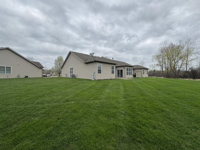 1259 Mackinaw Place, Schererville, IN 46375