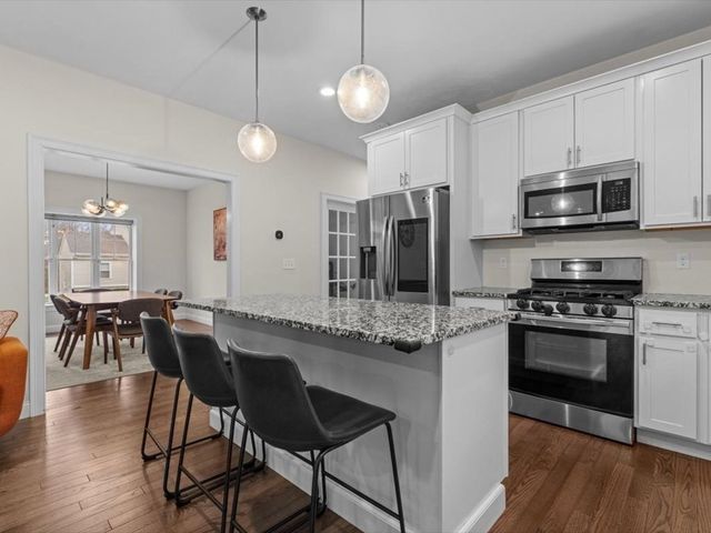 14 Elmrock Dr, Grafton, MA 01536