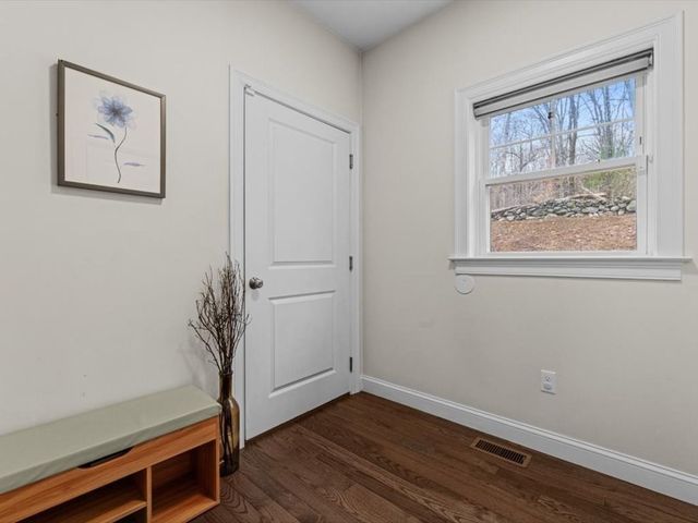 14 Elmrock Dr, Grafton, MA 01536