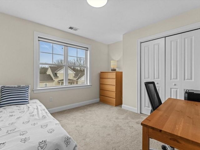 14 Elmrock Dr, Grafton, MA 01536