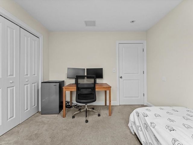 14 Elmrock Dr, Grafton, MA 01536