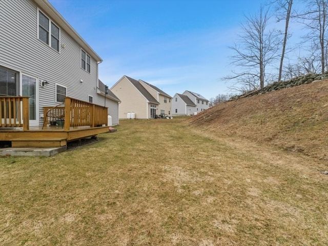 14 Elmrock Dr, Grafton, MA 01536
