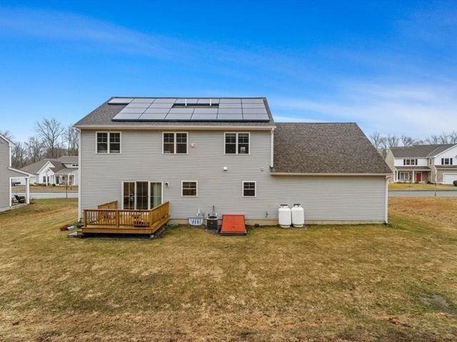 14 Elmrock Dr, Grafton, MA 01536