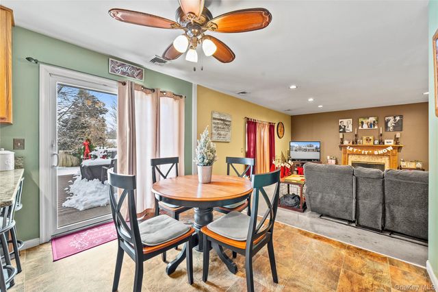 3 Crystal Brook Court, Islip, NY 11751