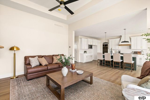 10202 S 184th Street, Omaha, NE 68136