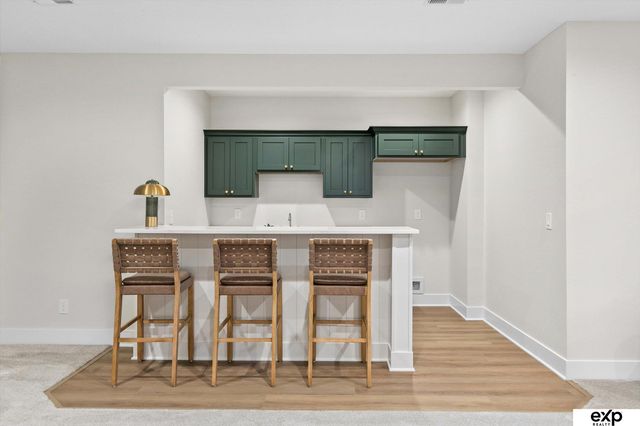 10202 S 184th Street, Omaha, NE 68136