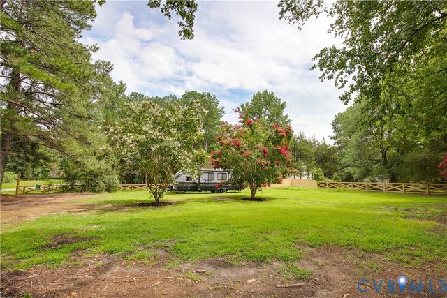 4601 Otterdale Rd, Moseley, VA 23120