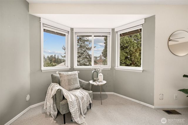 23018 SE 247th Court, Maple Valley, WA 98038