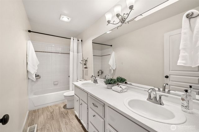 23018 SE 247th Court, Maple Valley, WA 98038