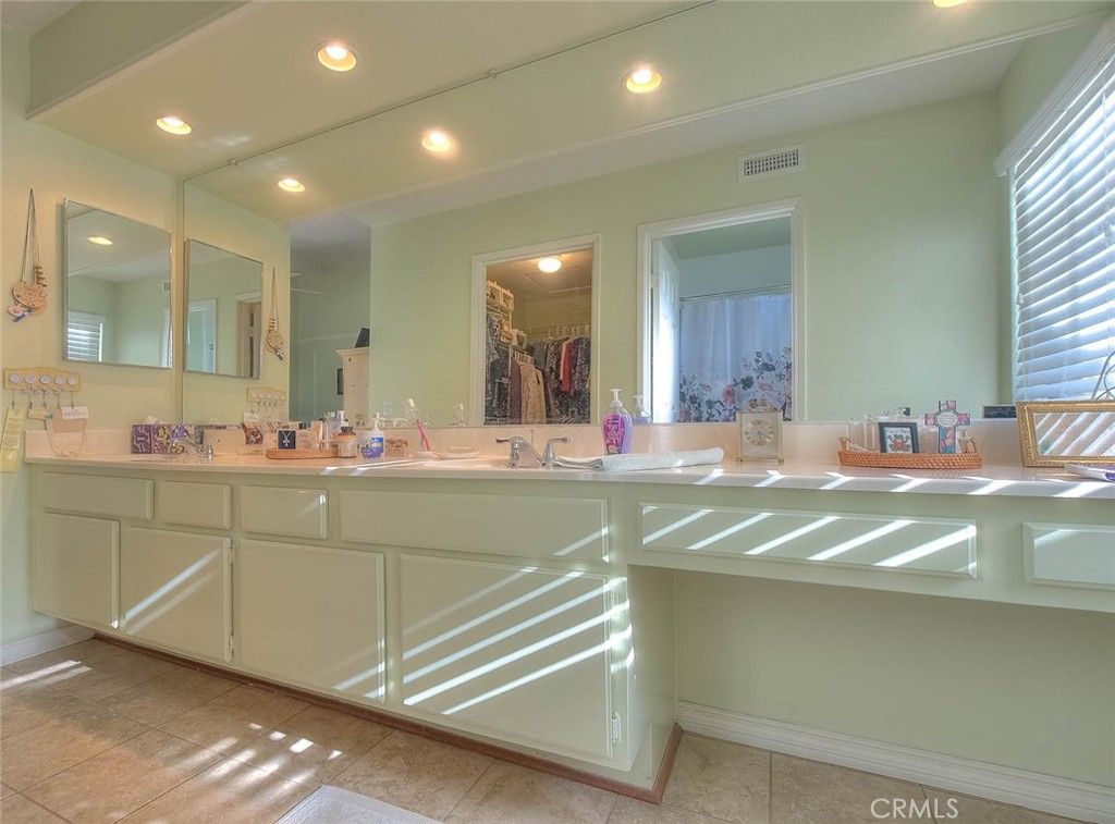 Image 38 of property listing at 4437 Polk, Chino, CA 91710