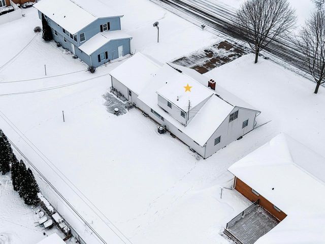 960 WATERMOLEN AVENUE, Green Bay, WI 54304