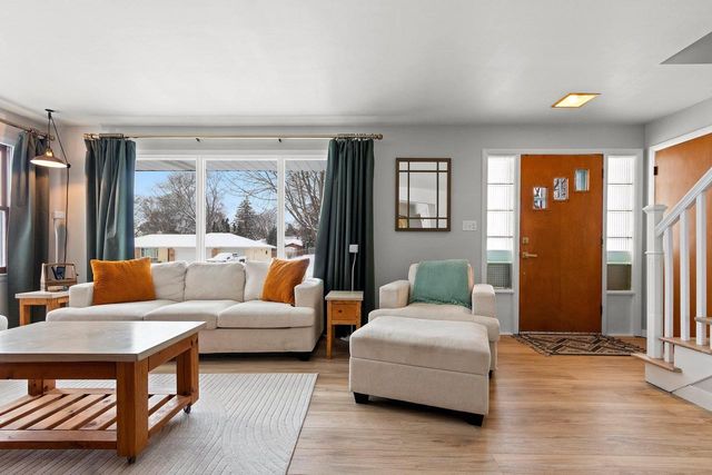 960 WATERMOLEN AVENUE, Green Bay, WI 54304