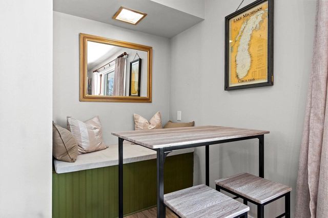 960 WATERMOLEN AVENUE, Green Bay, WI 54304