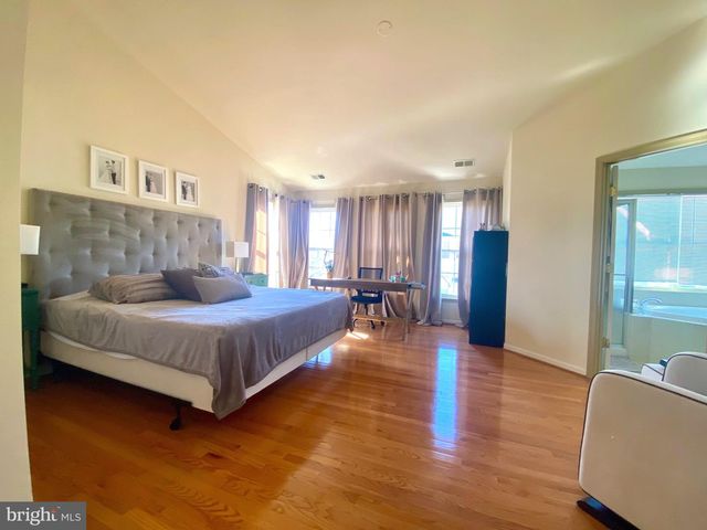 21975 WINDOVER DR, Broadlands, VA 20148