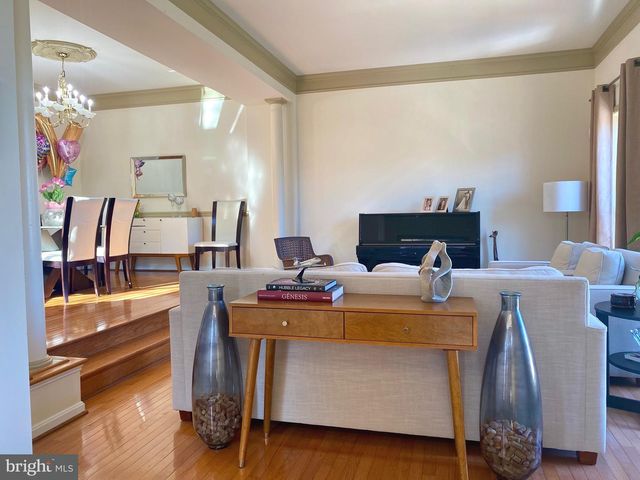 21975 WINDOVER DR, Broadlands, VA 20148