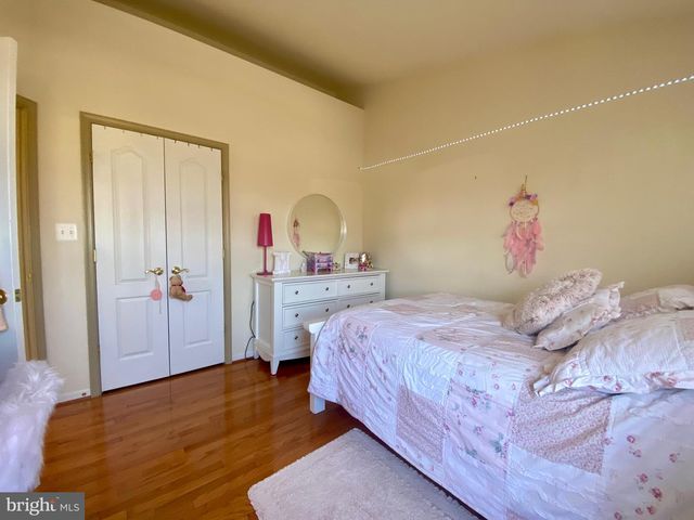 21975 WINDOVER DR, Broadlands, VA 20148