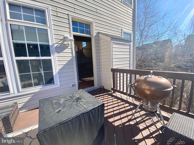21975 WINDOVER DR, Broadlands, VA 20148