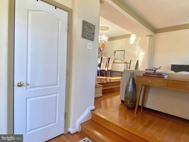21975 WINDOVER DR, Broadlands, VA 20148