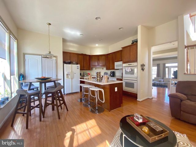 21975 WINDOVER DR, Broadlands, VA 20148