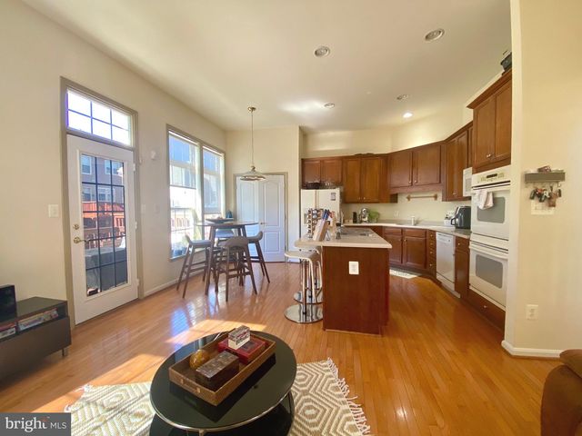 21975 WINDOVER DR, Broadlands, VA 20148