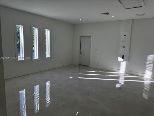 713 DA VINCI AVE S, Lehigh Acres, FL 33974