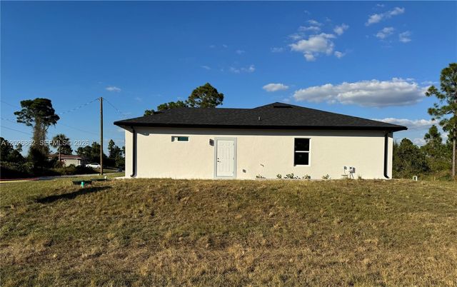 713 DA VINCI AVE S, Lehigh Acres, FL 33974