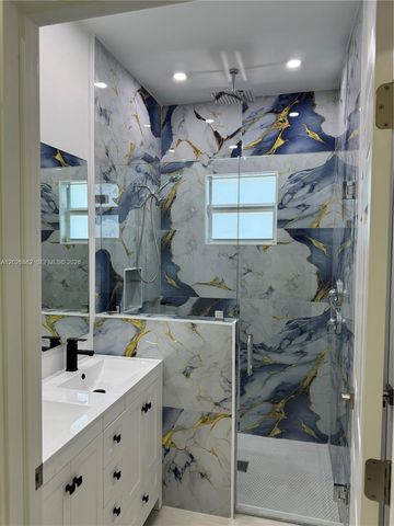 713 DA VINCI AVE S, Lehigh Acres, FL 33974