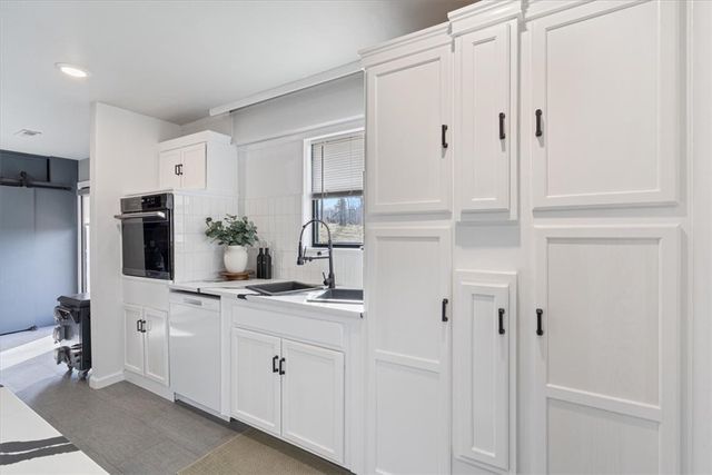 23513 Lakeview Terrace, Springdale, AR 72764