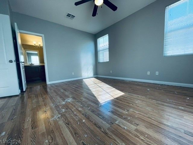 6122 PINE VILLA Avenue 101, Las Vegas, NV 89108