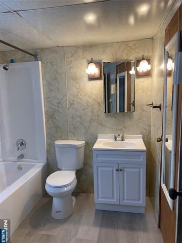 79 Beechwood Avenue, Bogota, NJ 07603