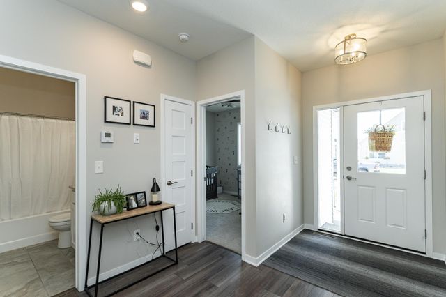 1639 Hadley Creek Drive NE, Rochester, MN 55906