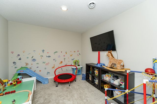 1639 Hadley Creek Drive NE, Rochester, MN 55906