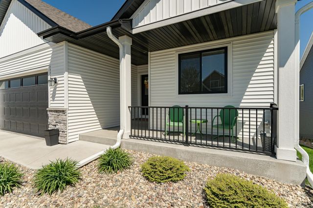 1639 Hadley Creek Drive NE, Rochester, MN 55906