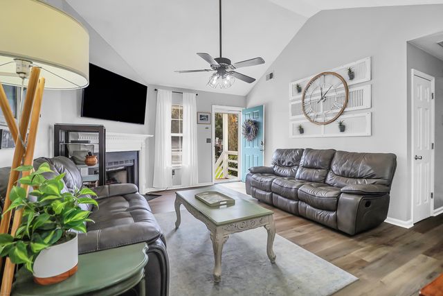 1204 Marvin Avenue, Charleston, SC 29407