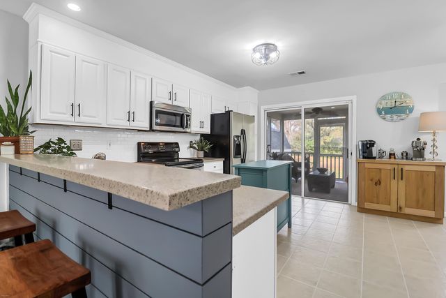 1204 Marvin Avenue, Charleston, SC 29407