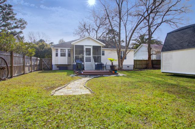 1204 Marvin Avenue, Charleston, SC 29407