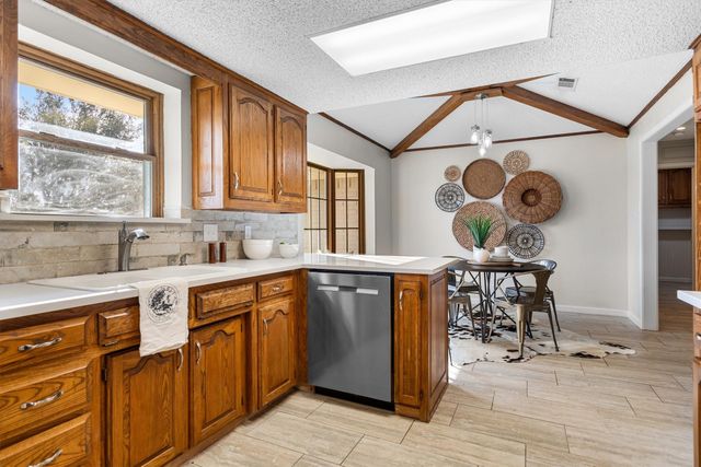 826 Indian Trail, Argyle, TX 76226