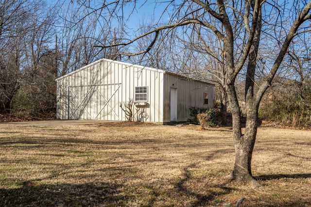 826 Indian Trail, Argyle, TX 76226