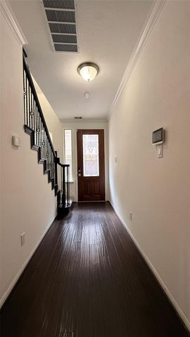 6363 Fairdale Lane C, Houston, TX 77057