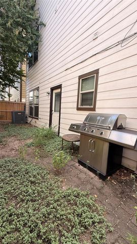 6363 Fairdale Lane C, Houston, TX 77057