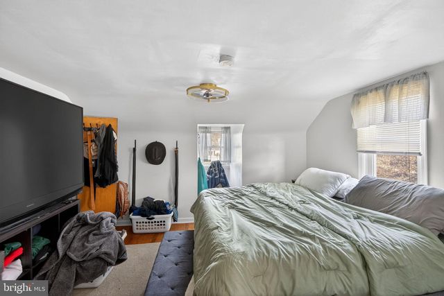 962 GROSSTOWN RD, Pottstown, PA 19464