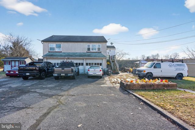 962 GROSSTOWN RD, Pottstown, PA 19464