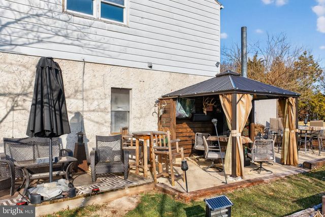 962 GROSSTOWN RD, Pottstown, PA 19464