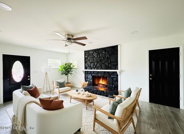 1836 AGAVE Circle S, Jacksonville, FL 32246