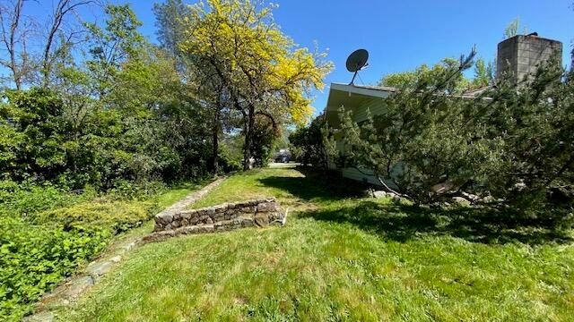 333 W Park Street, Grants Pass, OR 97527